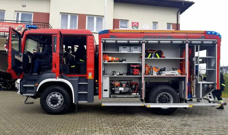 OSP Wysokie ma nowy wóz strażacki