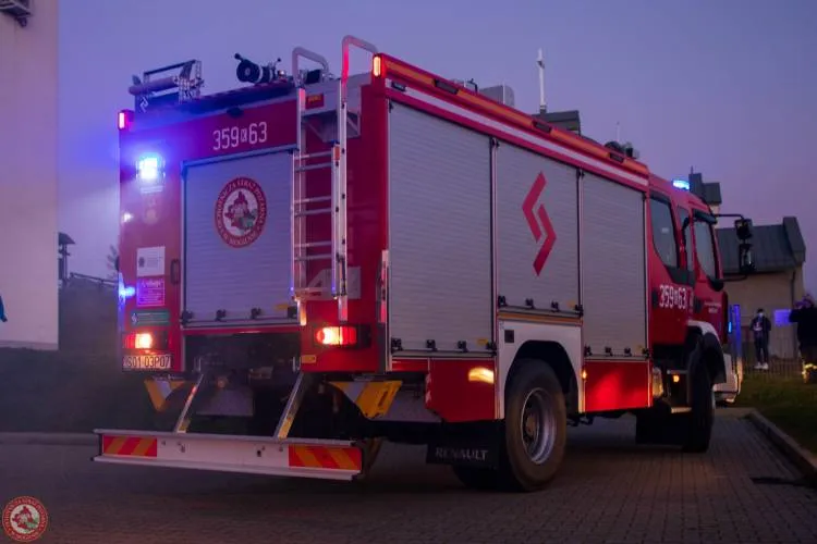 Druhowie z OSP Mogilno mają nowy wóz strażacki