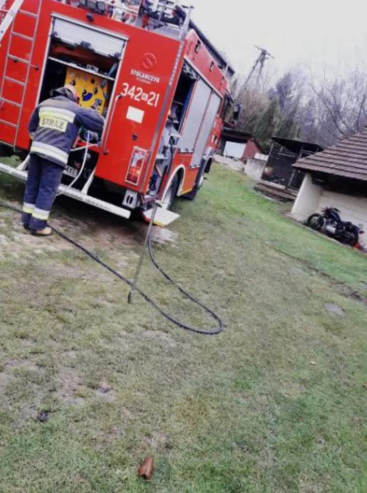 Łazy Biegonickie: Pożar instalacji elektrycznej w drewnianym domu