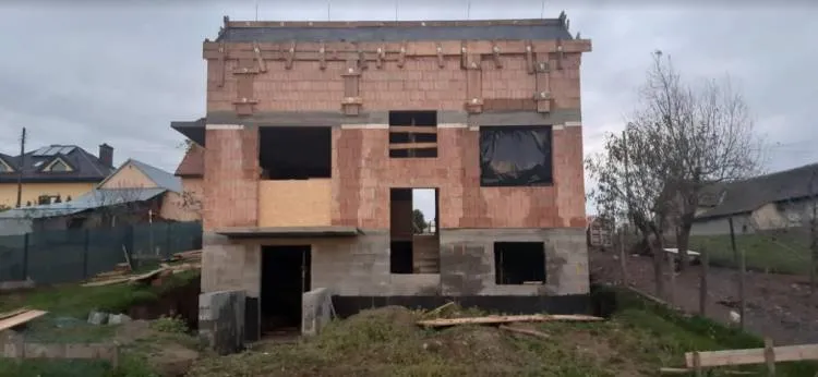 21 grudnia ONLINE Charytatywny Koncert Świąteczny Fundacji "Będzie Dobrze". Dochód z wydarzenia zostanie przeznaczony na dokończenie budowy domu dla Pani Doroty z Trzetrzewiny