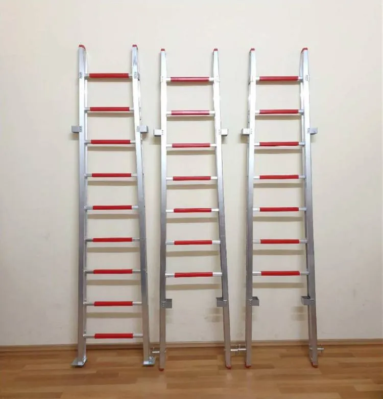 Druhowie z OSP Męcina otrzymali nowe mundury bojowe i sprzęt ratowniczy