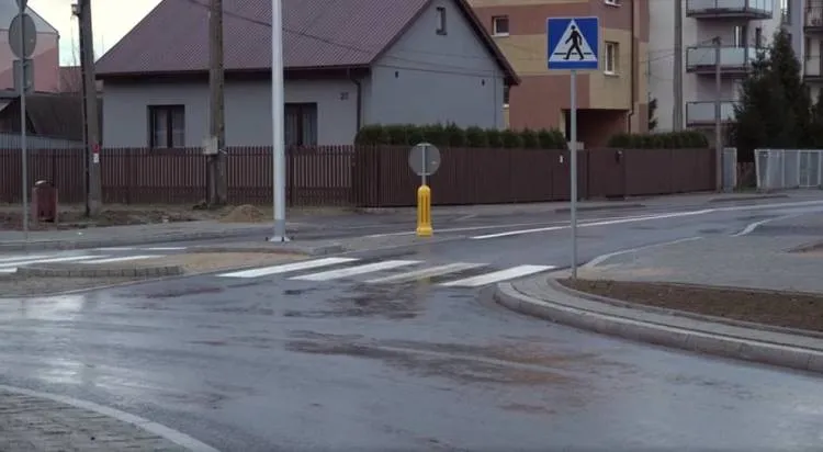 Nowe rondo łączące ulicę Barską i Broniewskiego już przejezdne Nowy Sącz