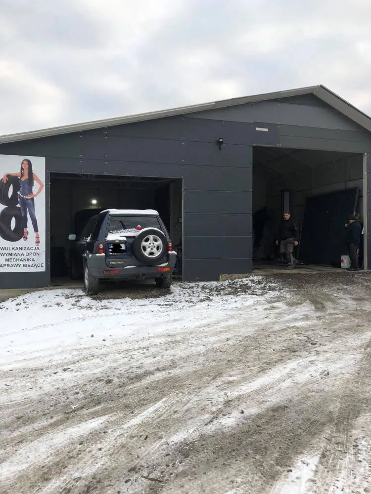 Masz możliwość podarowania narzędzi samochodowych? Pomóż Rodzinie Państwa Janik z Nowego Sącza, którzy stracili w pożarze warsztat samochodowy