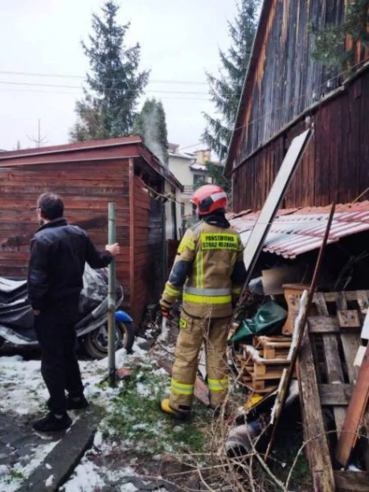 Pożar drewnianej szopy na ul. Kraszewskiego Nowy Sącz