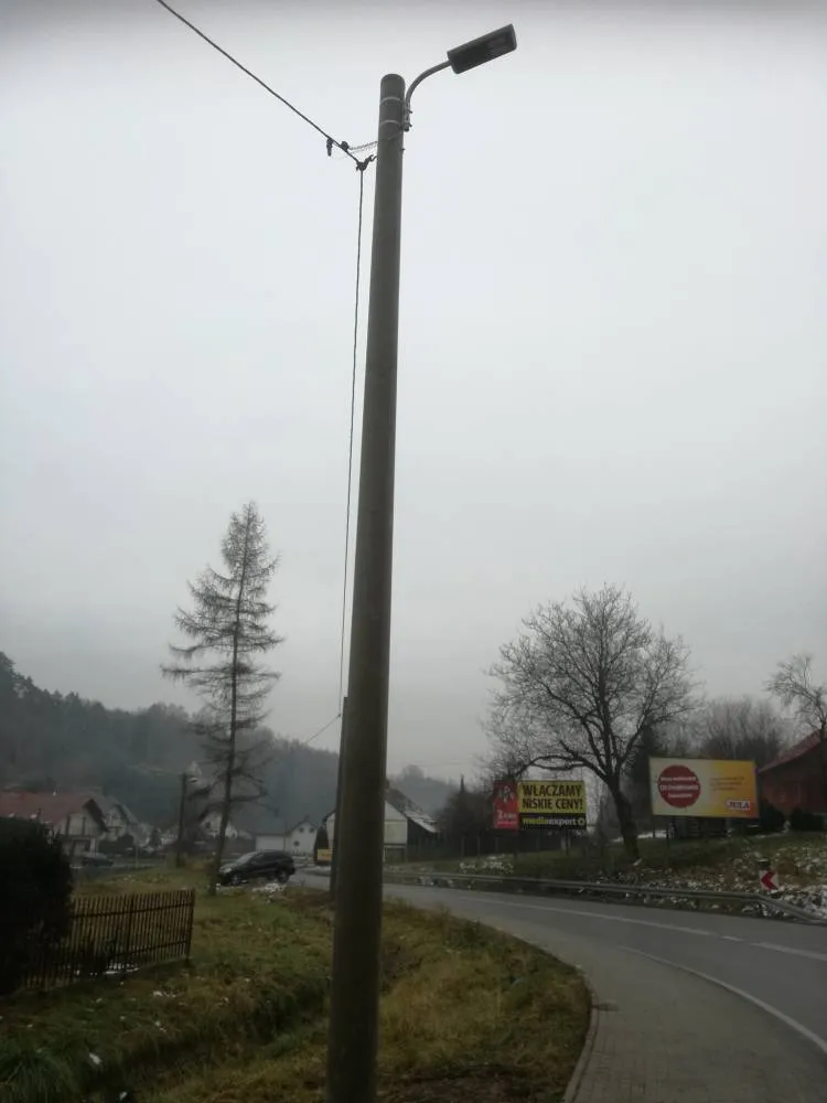 Zakończył się montaż nowego oświetlenia na ul. Barskiej 