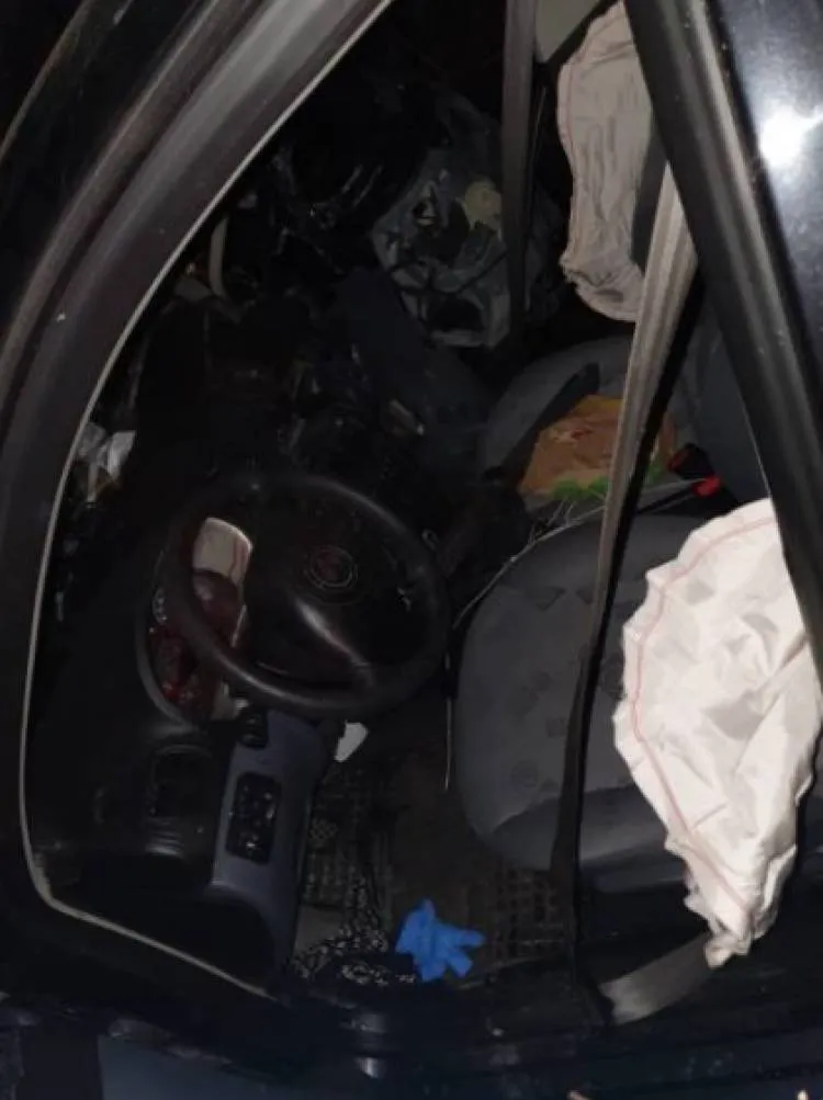 W Barcicach osobówka wypadł z drogi. Dwie osoby trafiły do szpitala