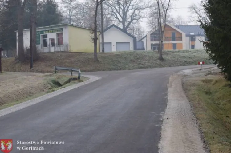 Droga powiatowa w Biesnej zmodernizowana. Remont trwał niespełna trzy tygodnie