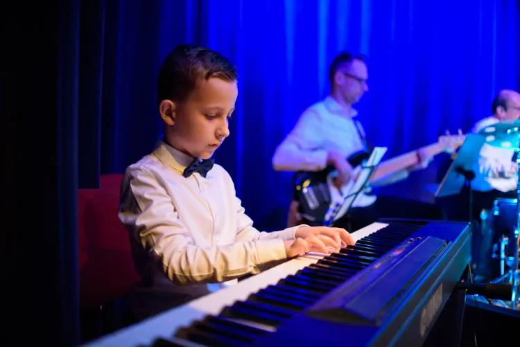 W Centrum Kultury i Promocji Gminy Łososina Dolna odbył się Koncert Świąteczny