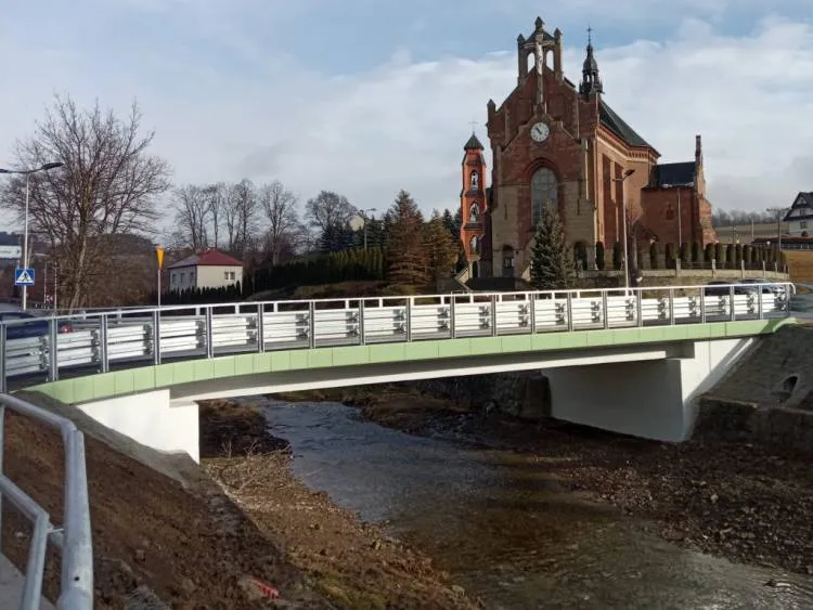 Zakończyła się przebudowa obiektu mostowego w ciągu drogi powiatowej Stadła – Długołęka – Przyszowa w m. Przyszowa