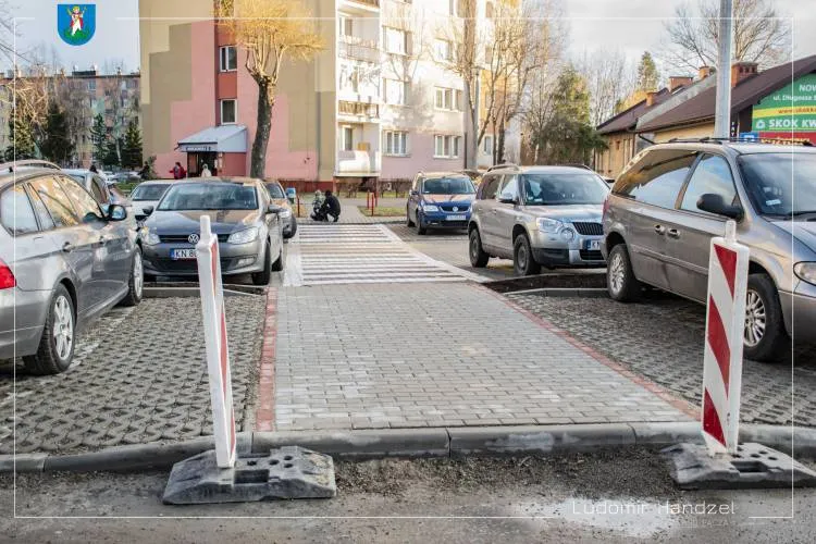 Kończy się remont parkingu przy domu handlowym „Piast” na Osiedlu Millenium