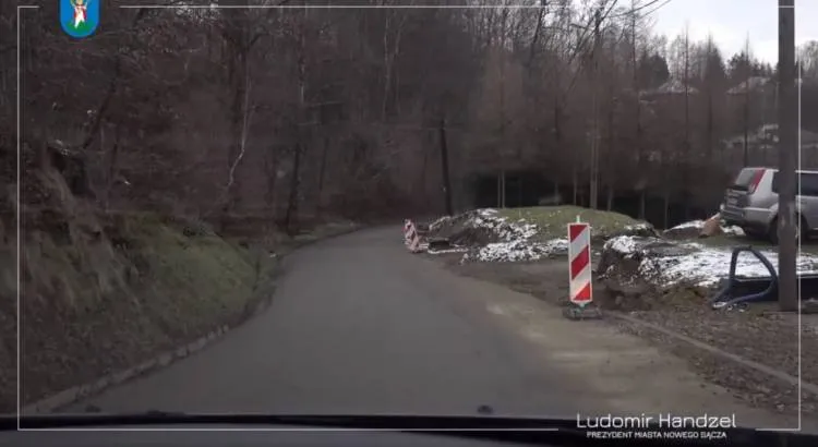 Trwa budowa nowego chodnika przy ul. Zdrojowej