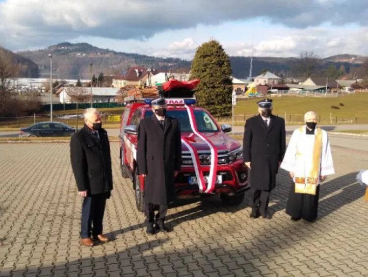 OSP Gródek nad Dunajcem ma nowy samochód ratowniczo-gaśniczy