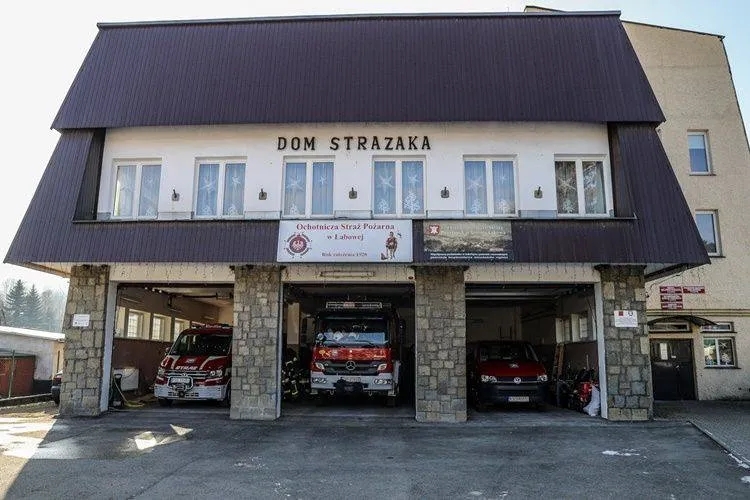 Marszałek Witold Kozłowski z wizytą w sądeckich gminach