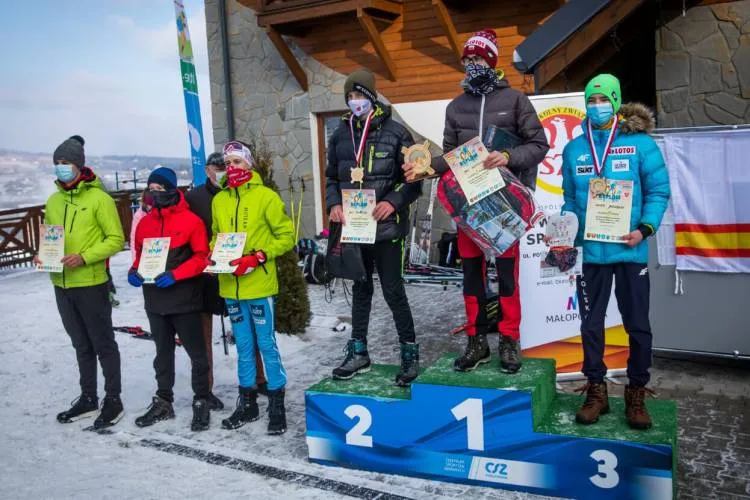 W Centrum Sportów Zimowych w Ptaszkowej odbyła się XII Małopolska Szkolna Liga w Biegach Narciarskich