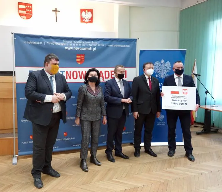 Starostwo i gminy z powiatu nowosądeckiego z dofinansowaniem z Rządowego Funduszu Inwestycji Lokalnych