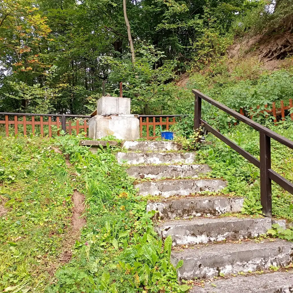 Tymbark dba o pamięć. Ruszyły prace na Cmentarzu Wojennym nr 365