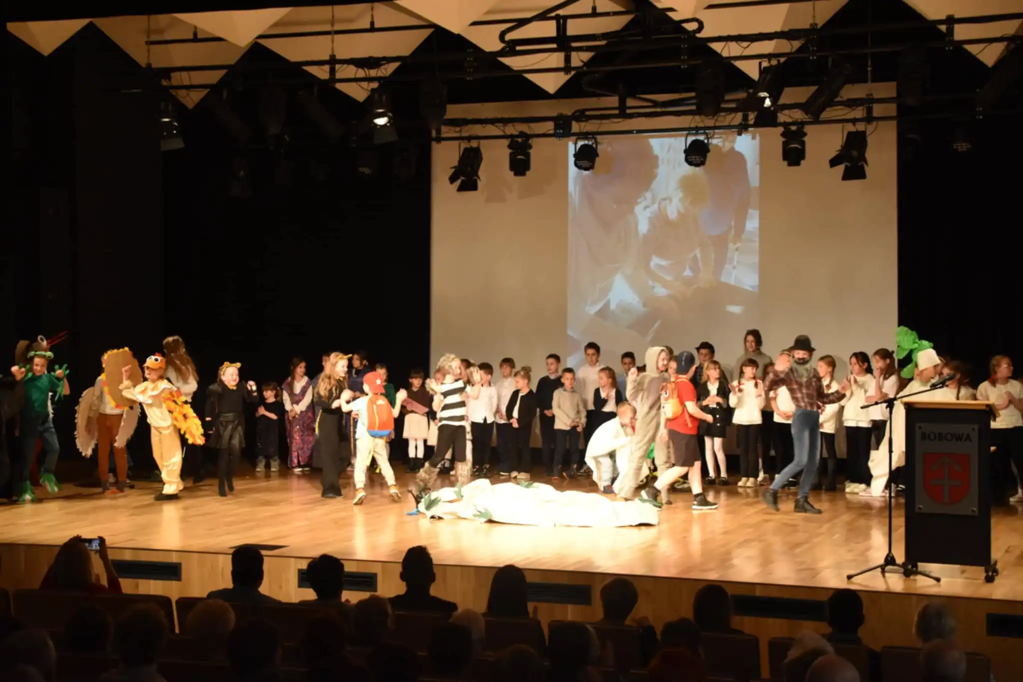 Dzień Seniora w Bobowej. Radość, integracja i wdzięczność