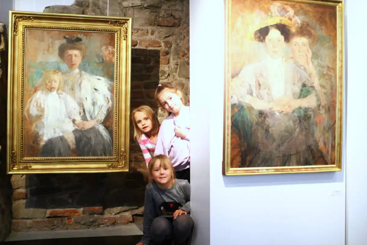 Piątek z Olgą Boznańską. Twórcze inspiracje w Młodzieżowym Domu Kultury w Gorlicach