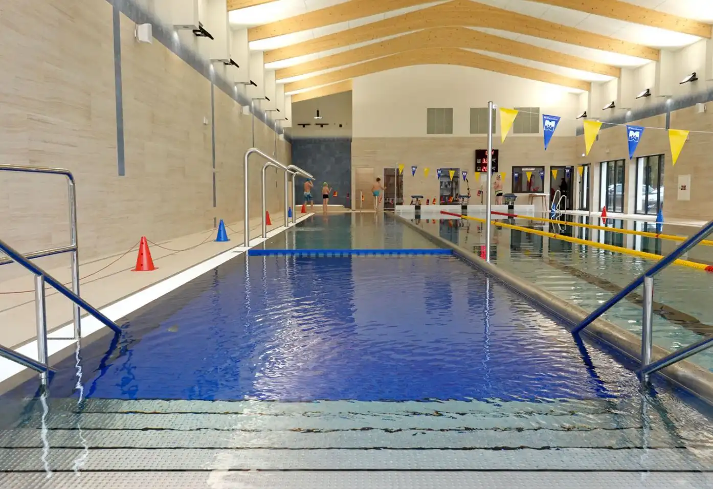 Basen w Korzennej oficjalnie otwarty