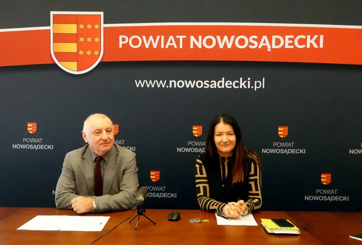 W Starostwie dyskutowano o pomocy Ukrainie oraz odnowieniu współpracy przedsiębiorców i szkół