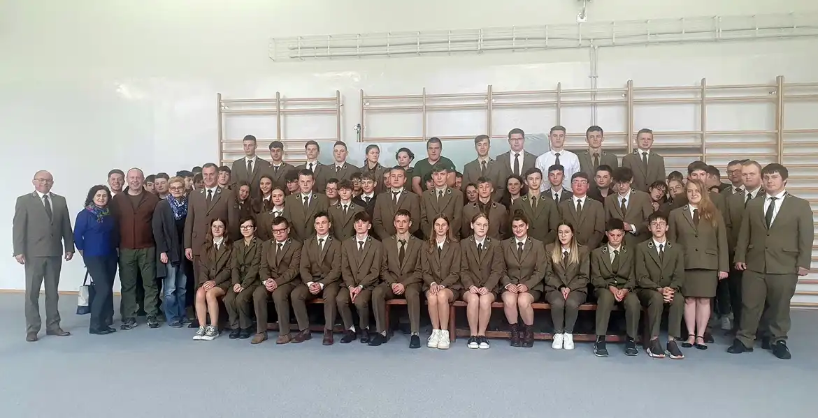 Dyrektor Regionalnej Dyrekcji Lasów Państwowych w Krakowie spotkał się z uczniami ZS w Starym Sączu