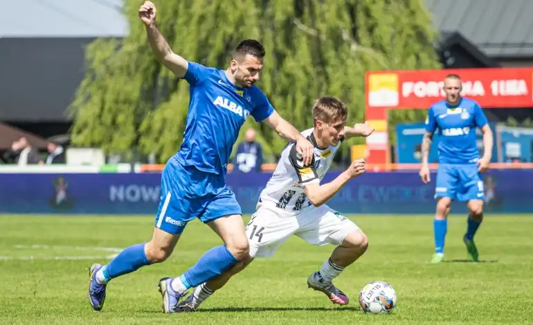 Sandecja przegrywa z Ruchem Chorzów