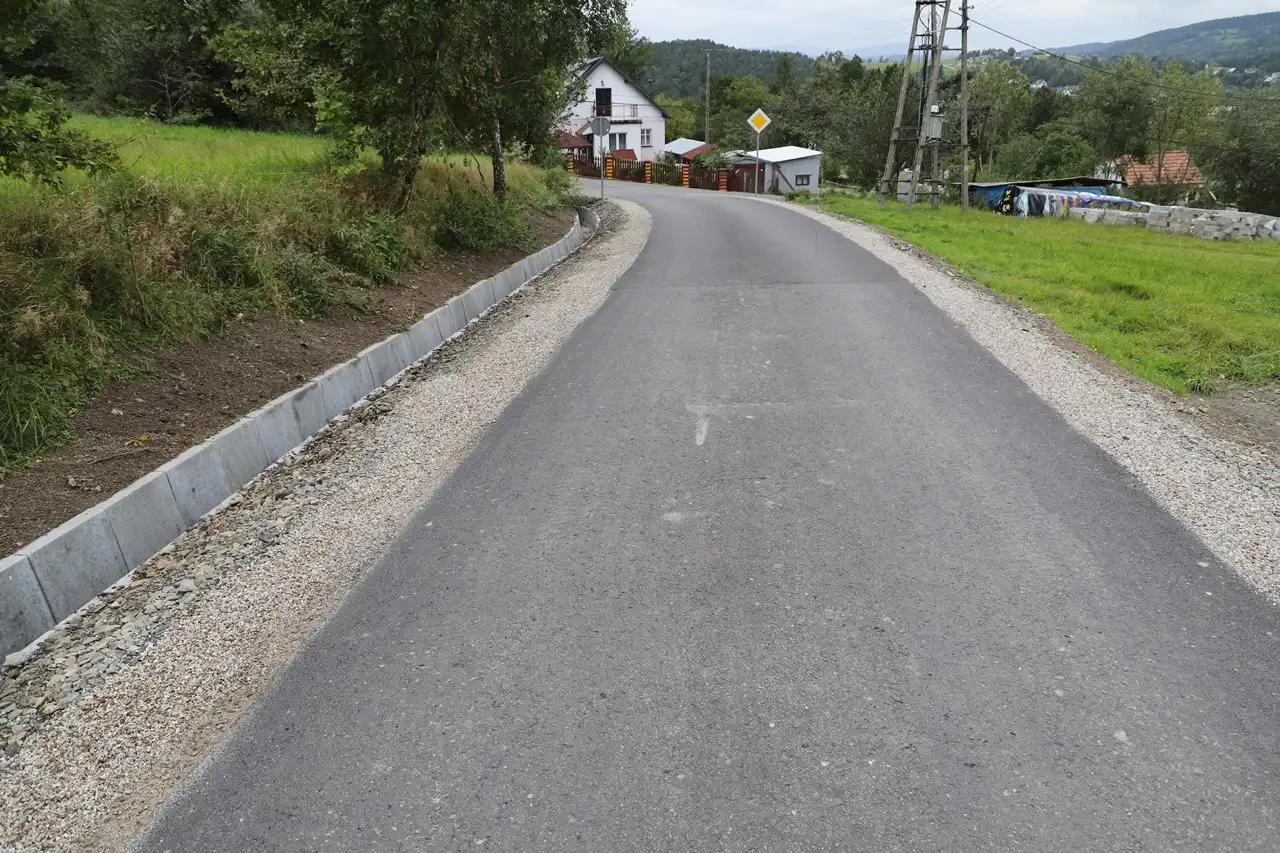 Kolejne drogi w Gminie Limanowa po remoncie