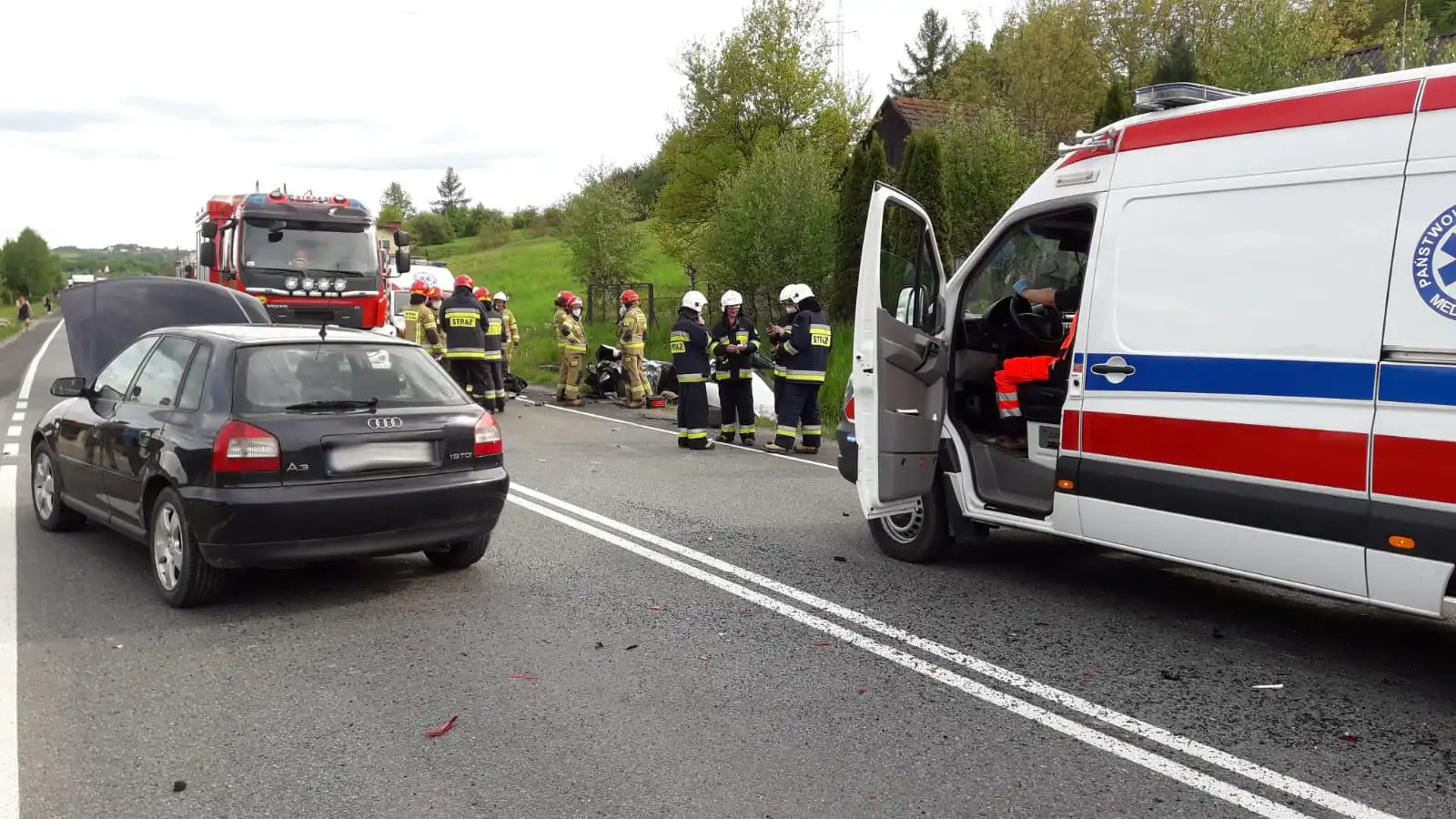 Wypadek na DK75 w Łososinie Dolnej. Dwie osoby poszkodowane