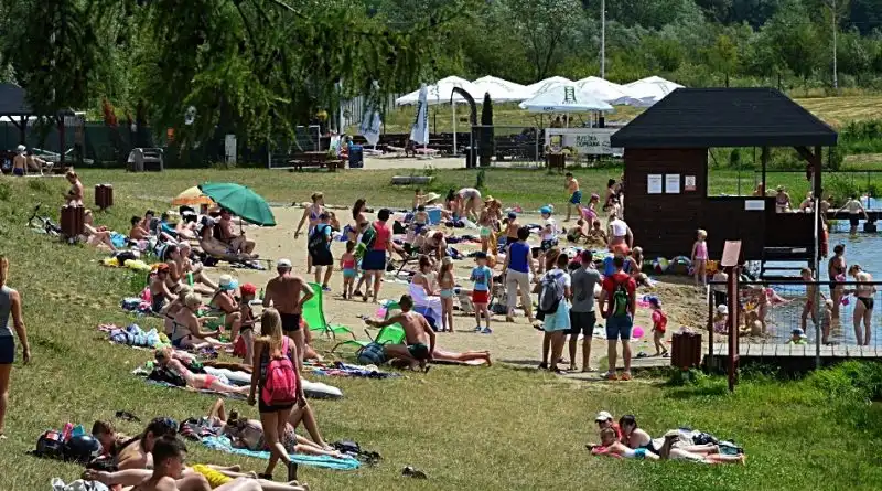 Stary Sącz. Od 10 czerwca rusza sezon kąpielowy Parku Wodnego „Stawy”