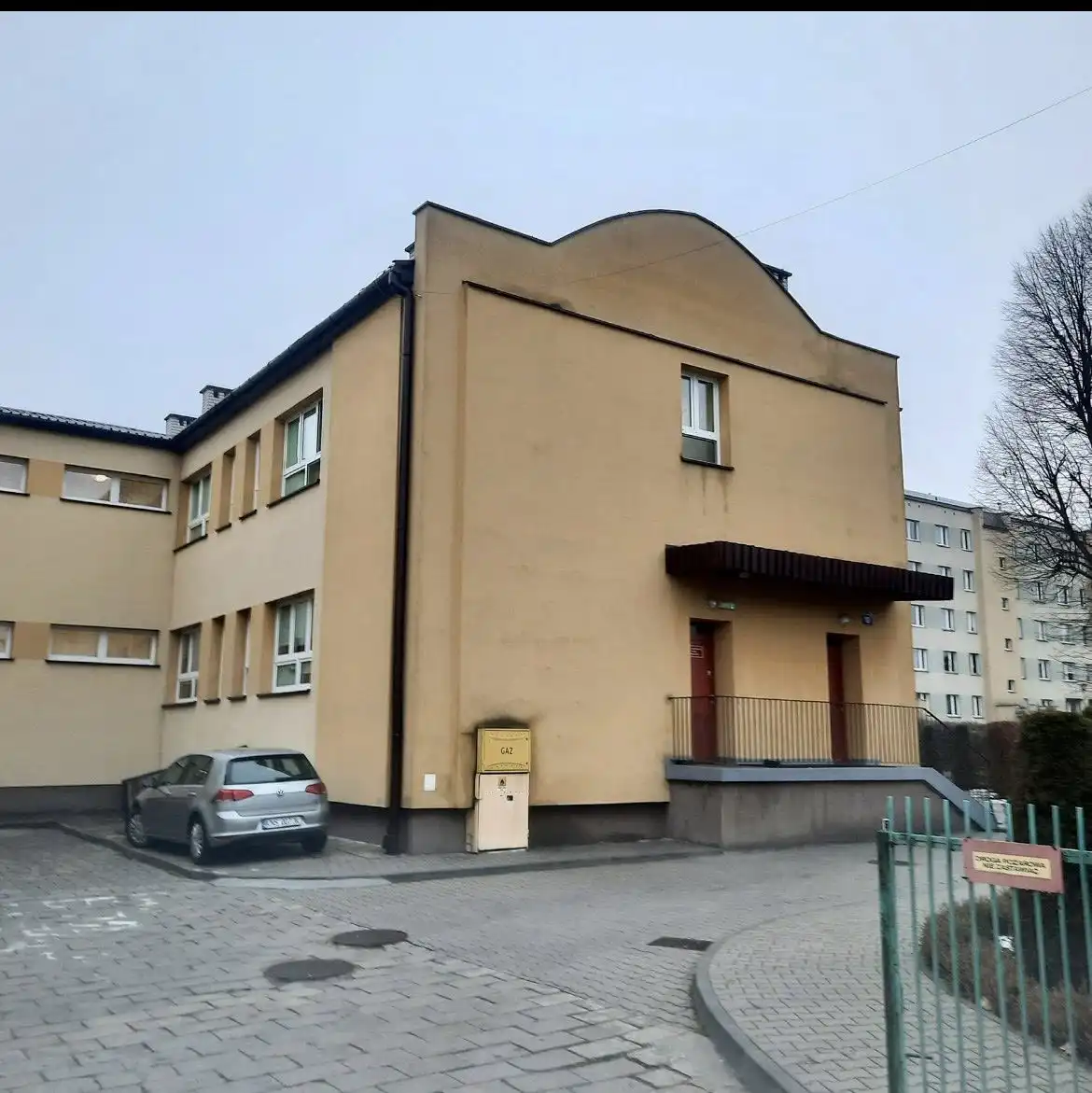 Nowoczesne boisko dla młodych sportowców w Krynicy-Zdroju