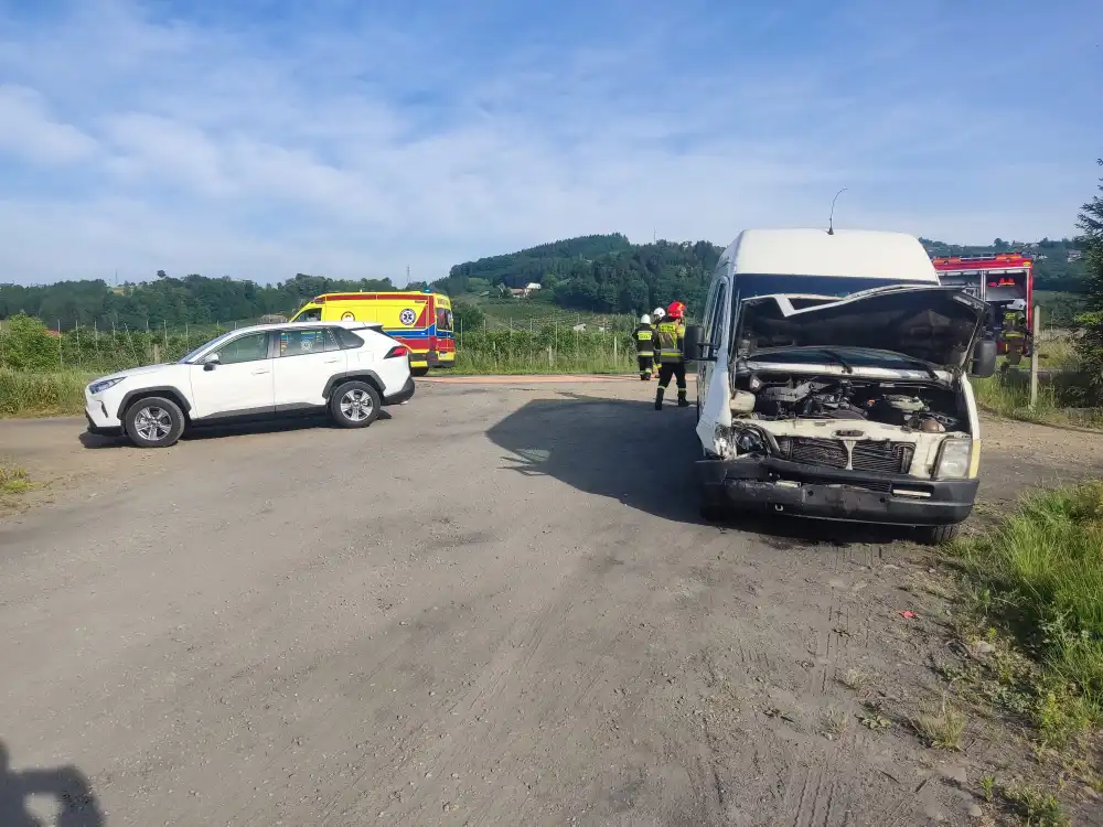 Kolizja w Łososinie Dolnej. Jedna osoba poszkodowana