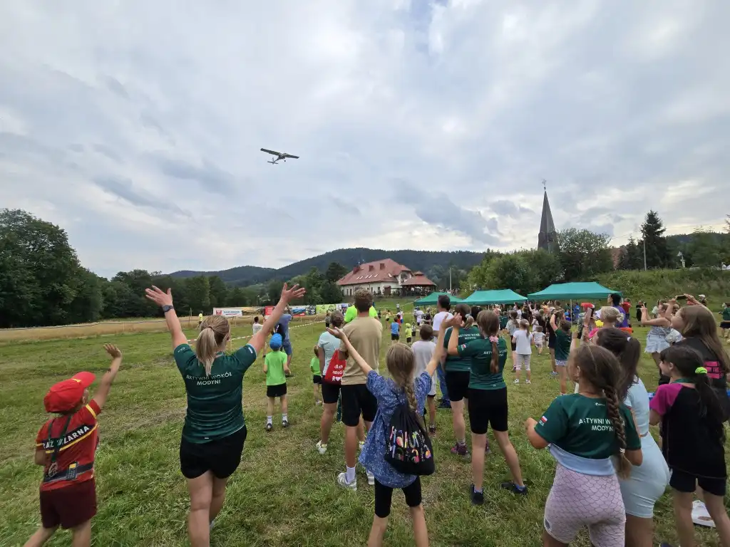 Zdobywcy Modyni pokazali moc! Sport, pasja i integracja w Młyńczyskach