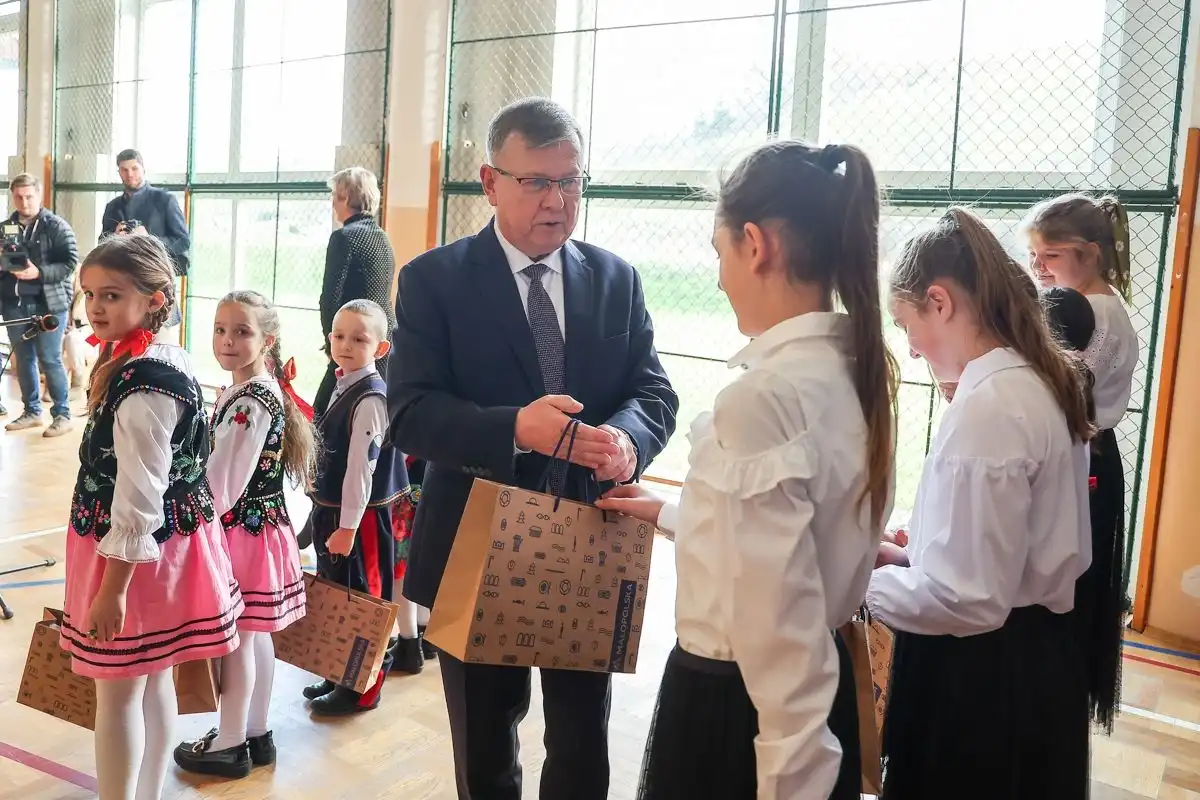 Marszałek Witold Kozłowski z wizytą w gminie Łabowa