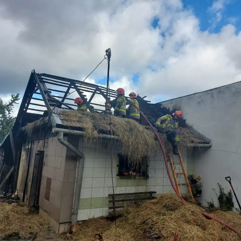 Pożar w Starym Sączu. Spłonął budynek gospodarczy