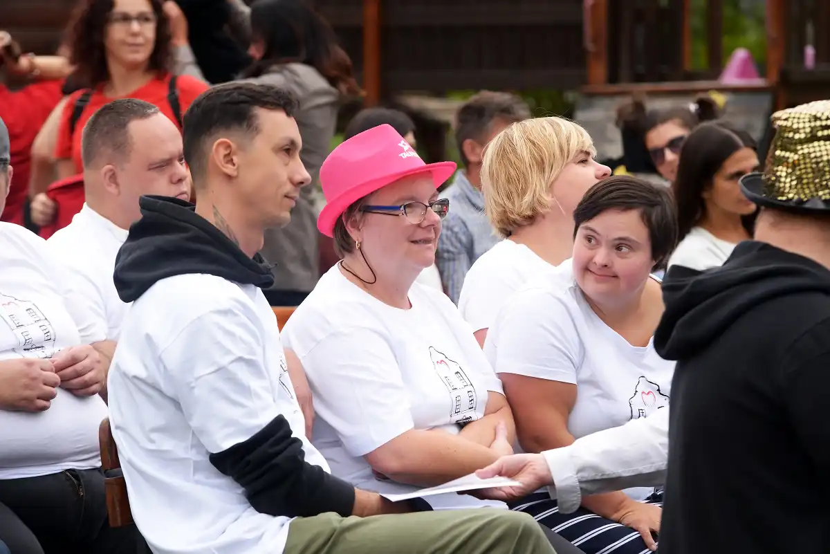 VI Festiwal 'Aktywność i Wiedza'. Integracja i radość osób niepełnosprawnych w Nowym Sączu pod patronatem Prezydenta Miasta