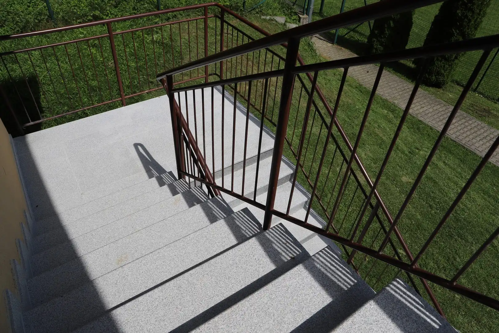 Sportowe zaplecza zyskały nowy blask. Zakończono modernizacje w Siekierczynie i Rupniowie