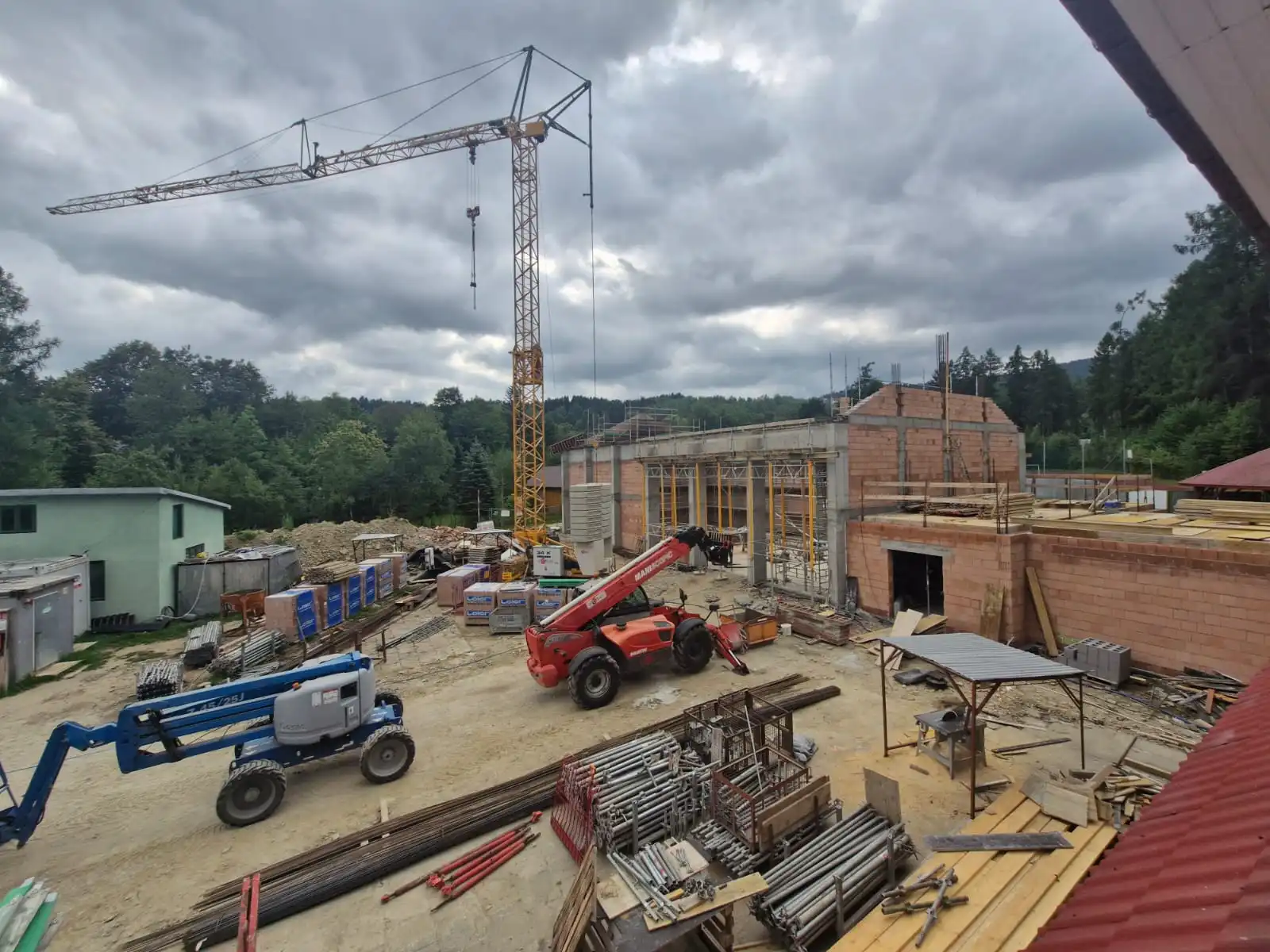 Nowa sala gimnastyczna w Skrudzinie nabiera kształtów