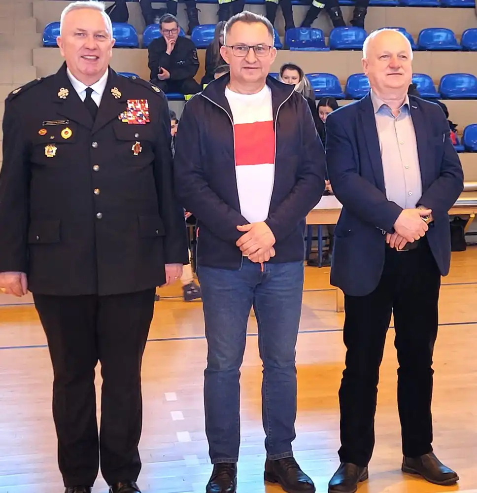 IX Powiatowe Zawody Sportowo-Pożarnicze w Brzeznej. Wzięły w nich udział 93 drużyny