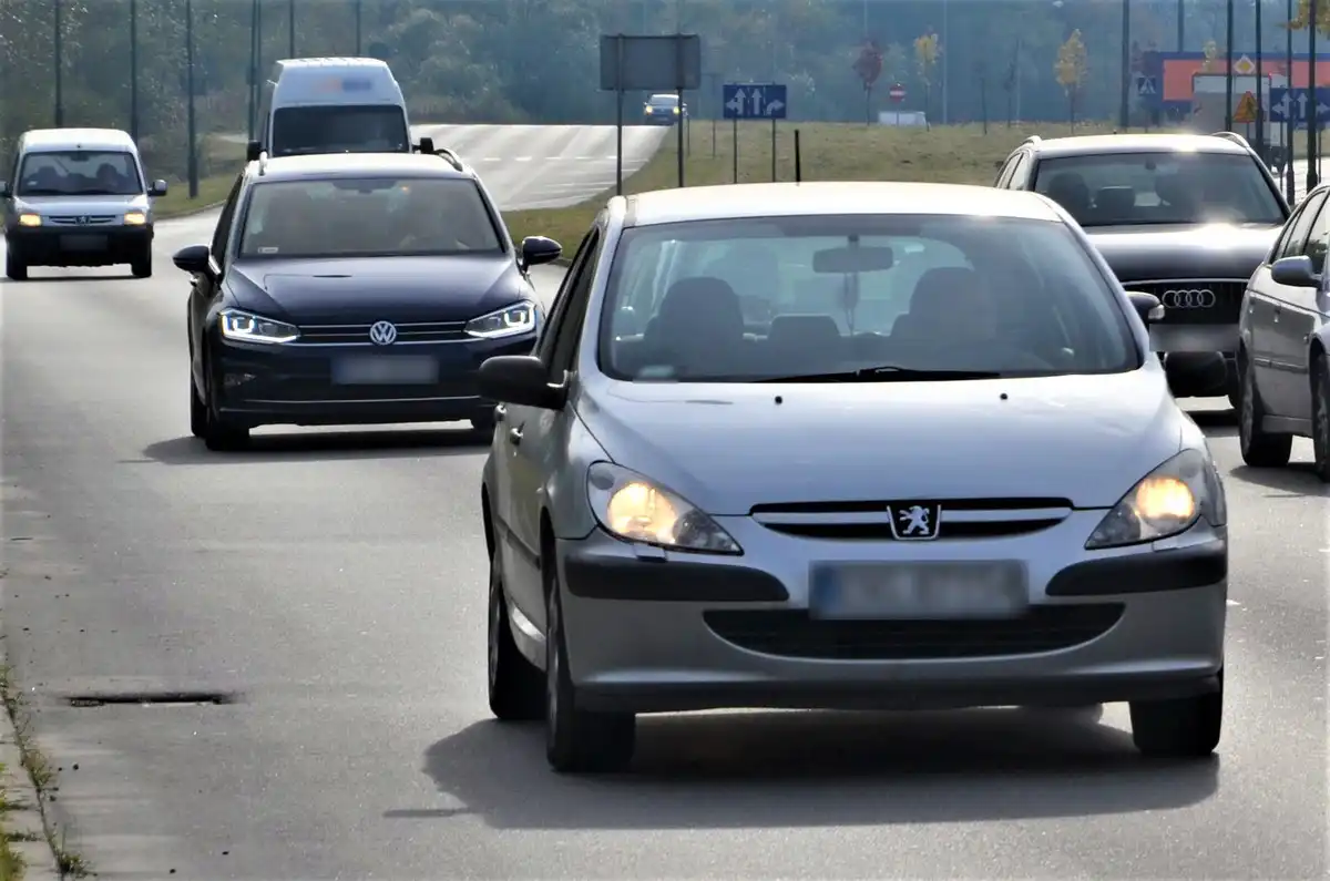 Wzmożone działania sądeckiej policji. Mundurowi radzą jak bezpiecznie spędzić Święta Wielkanocne