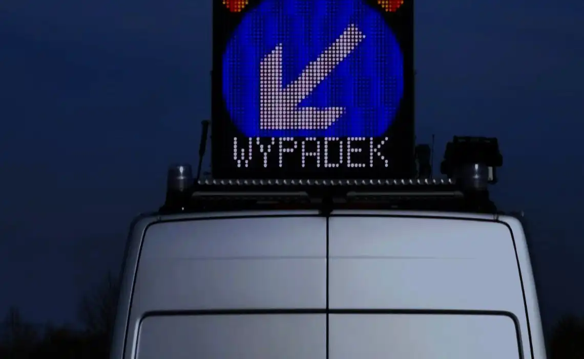 Śmiertelny wypadek drogowy w Biczycach Dolnych. Nie żyje 43-letnia kobieta