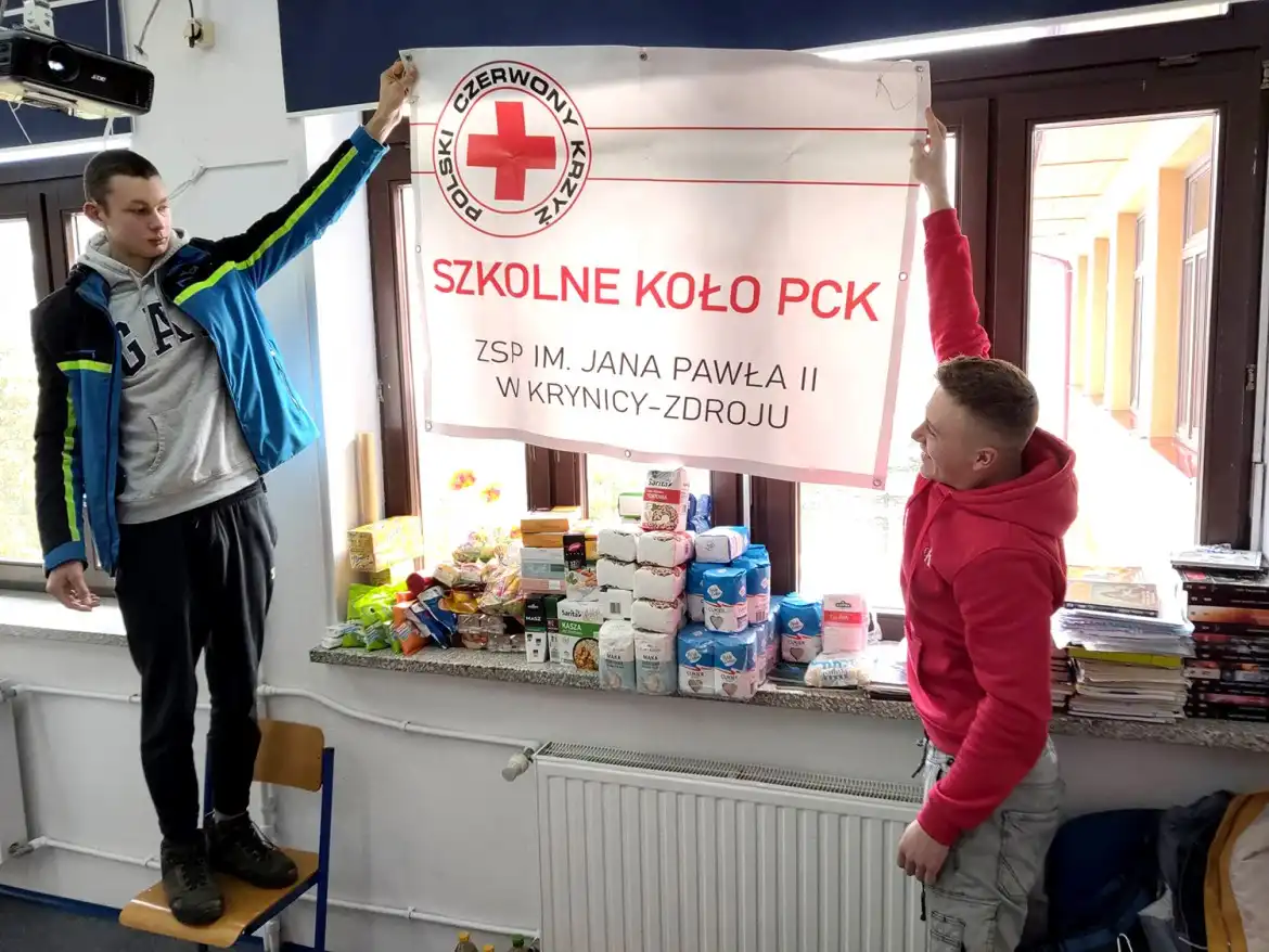 Zakończyła się wielkanocna zbiórka organizowana przez Szkolne Koło PCK w ZSP w Krynicy-Zdroju