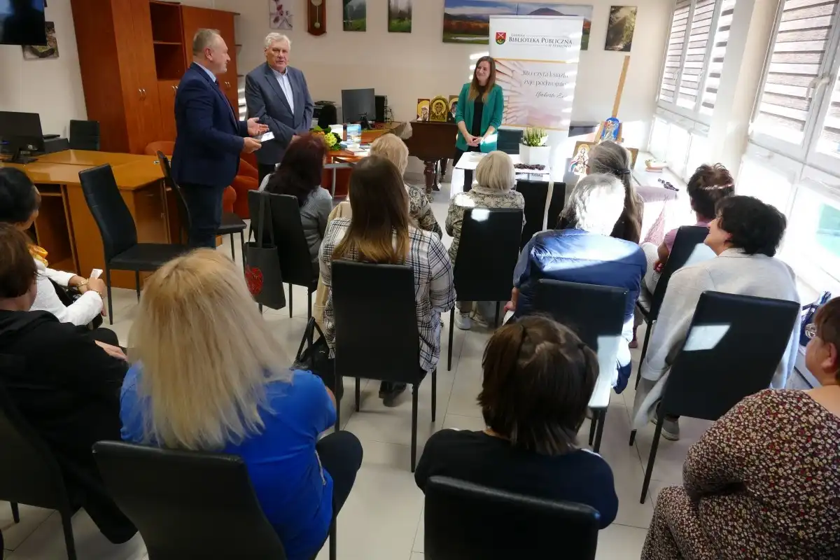 Sztuka i Słowo. Wieczór pełen inspiracji w Pisarzowej