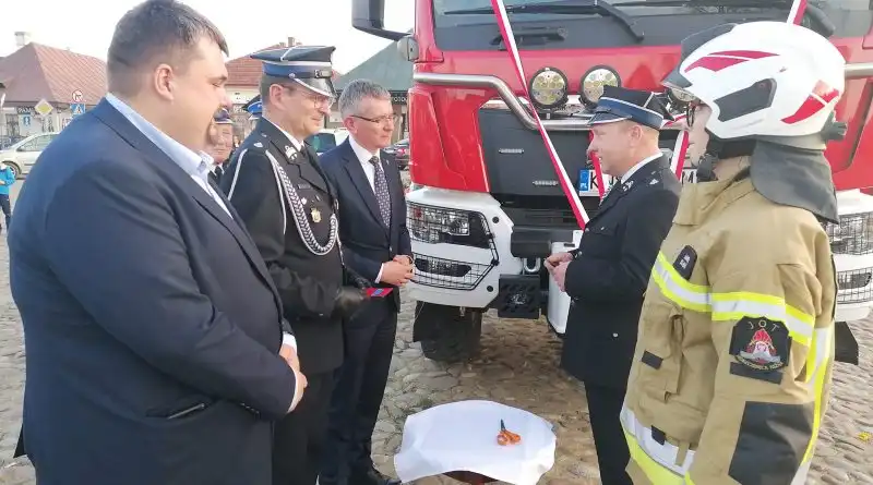 OSP w Moszczenicy Niżnej ma nowy wóz strażacki