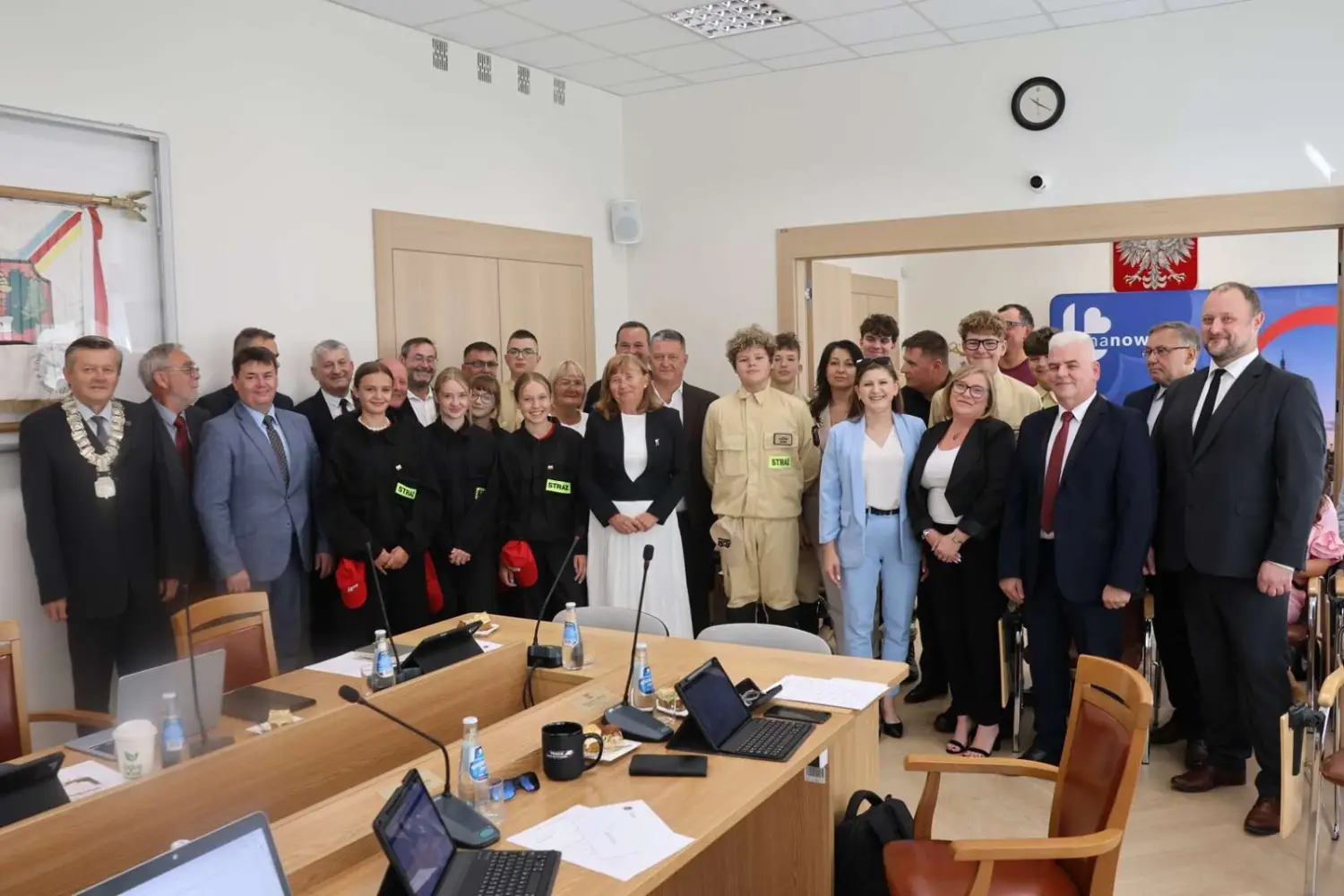 Budżet, dotacja dla parafii i Honorowy Obywatel. Decyzje limanowskich radnych