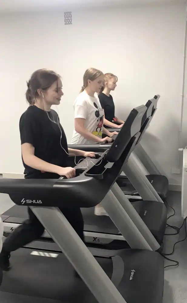 Zespół Szkół w Starym Sączu wzbogacił się o nową siłownię