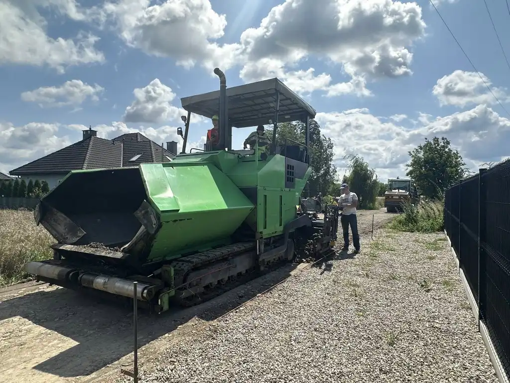 Nowa droga na Osiedlu Śródmieście niemal gotowa