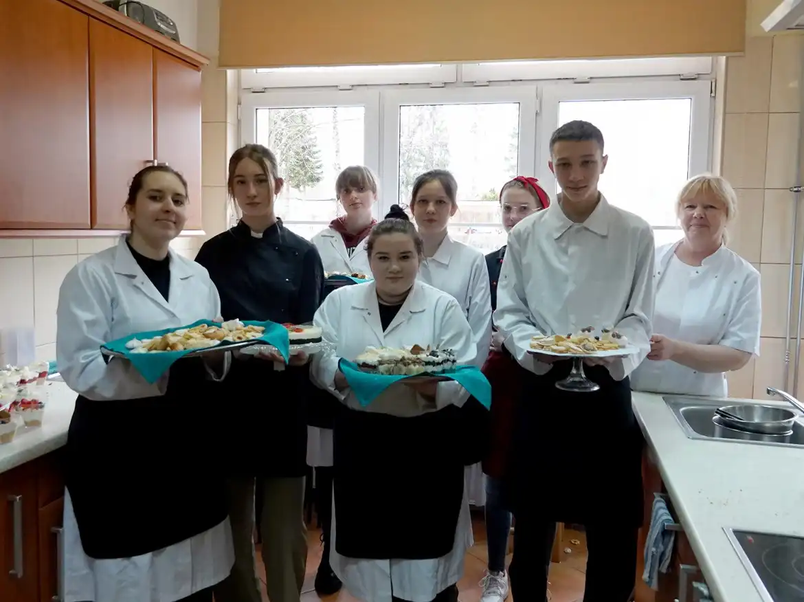 Tłumy ósmoklasistów na Dniu Otwartym w ZSP w Nawojowej