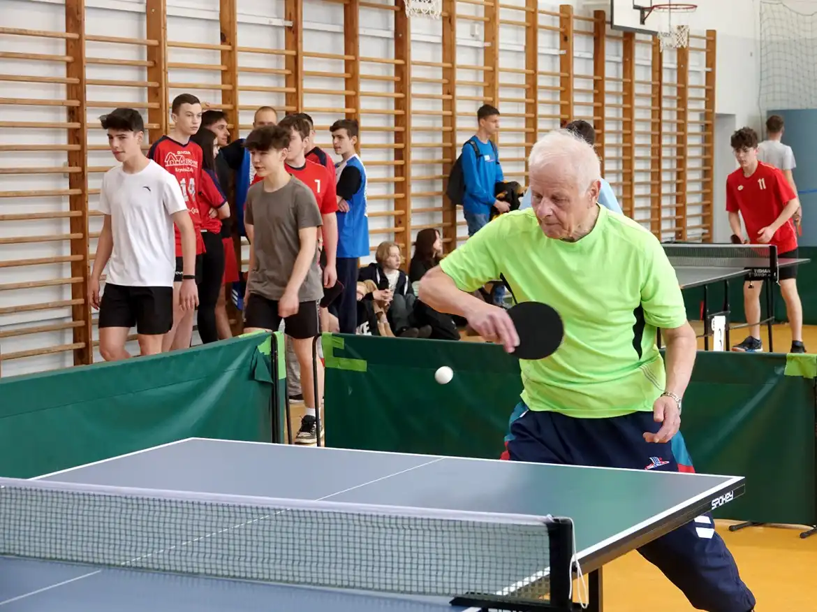 W ZSP w Nawojowej rozegrano Turniej Tenisa Stołowego