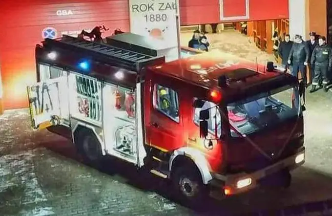 Druhowie z OPS Jazowsko mają nowy wóz strażacki