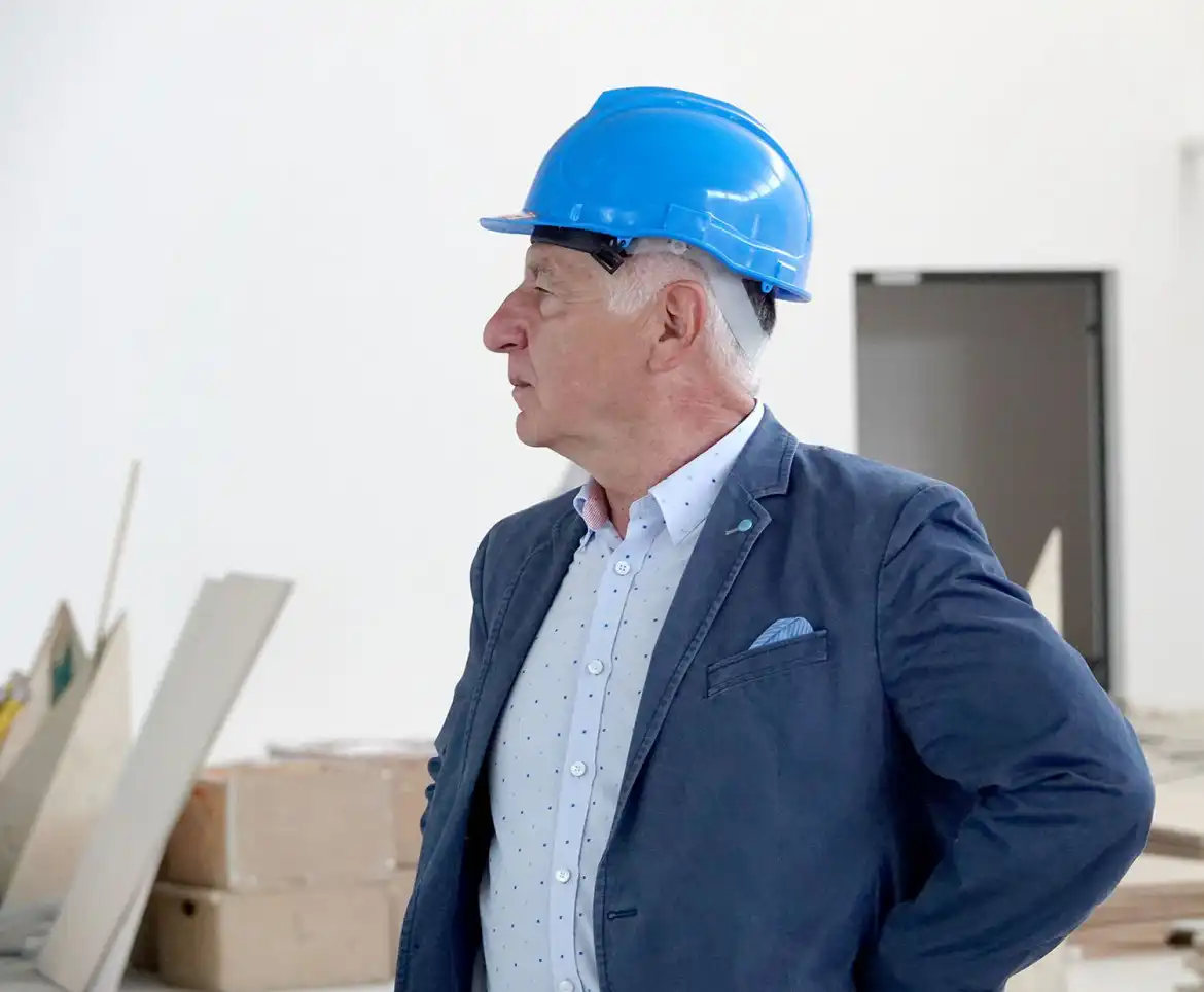 Postępują prace przy budowie hali sportowej ze strzelnicą przy Zespole Szkół w Marcinkowicach